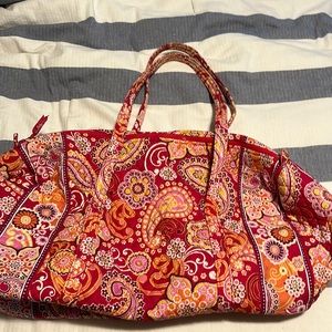 Vera Bradley large duffle bag